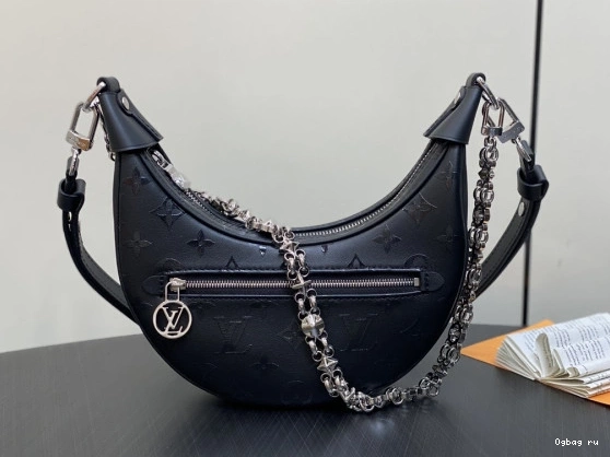 LOOP-23*13*6CM LOUIS VUITTON 0820